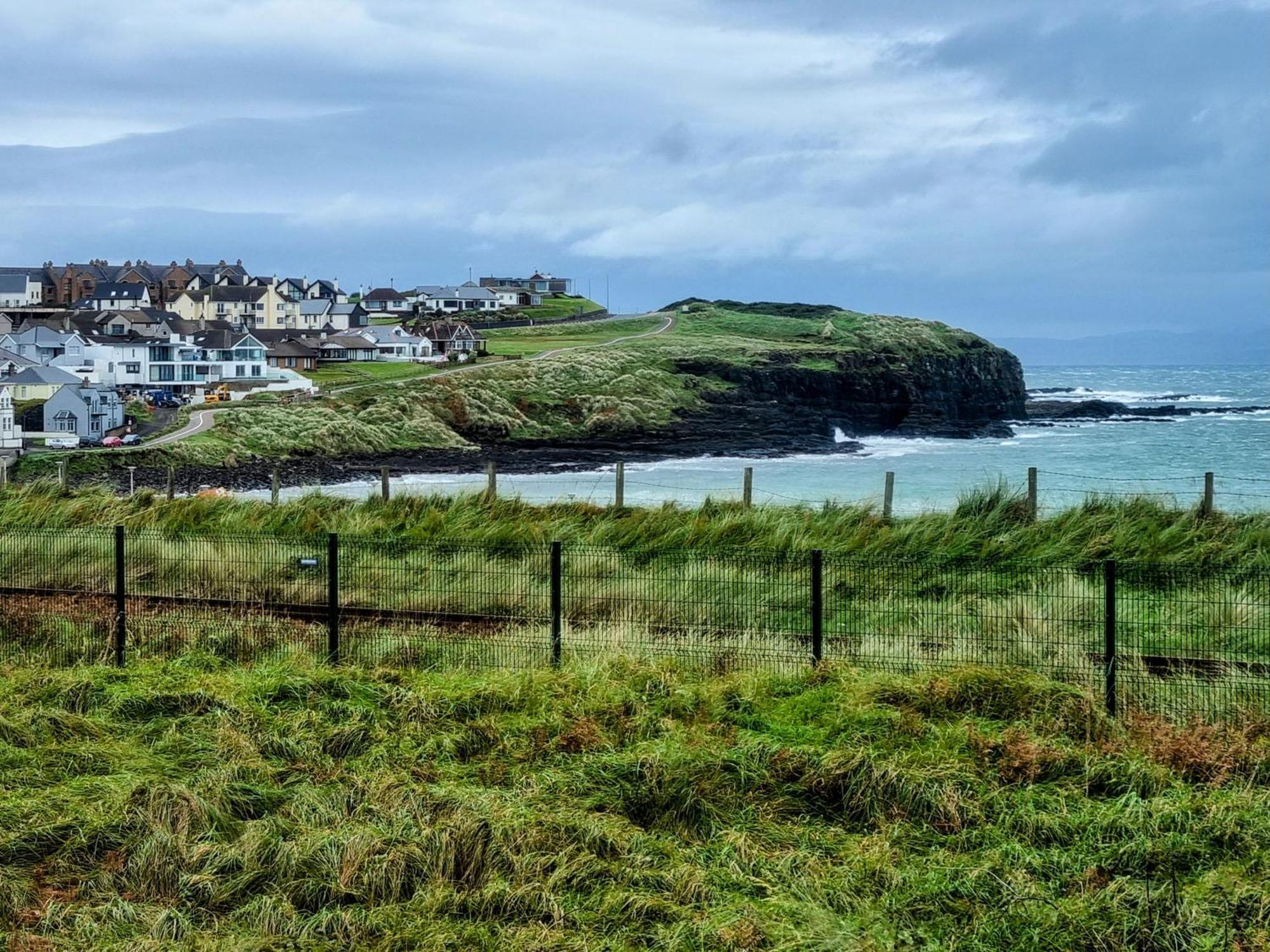 Appartamento 6 Dunluce Park - Portrush By The Sea Esterno foto