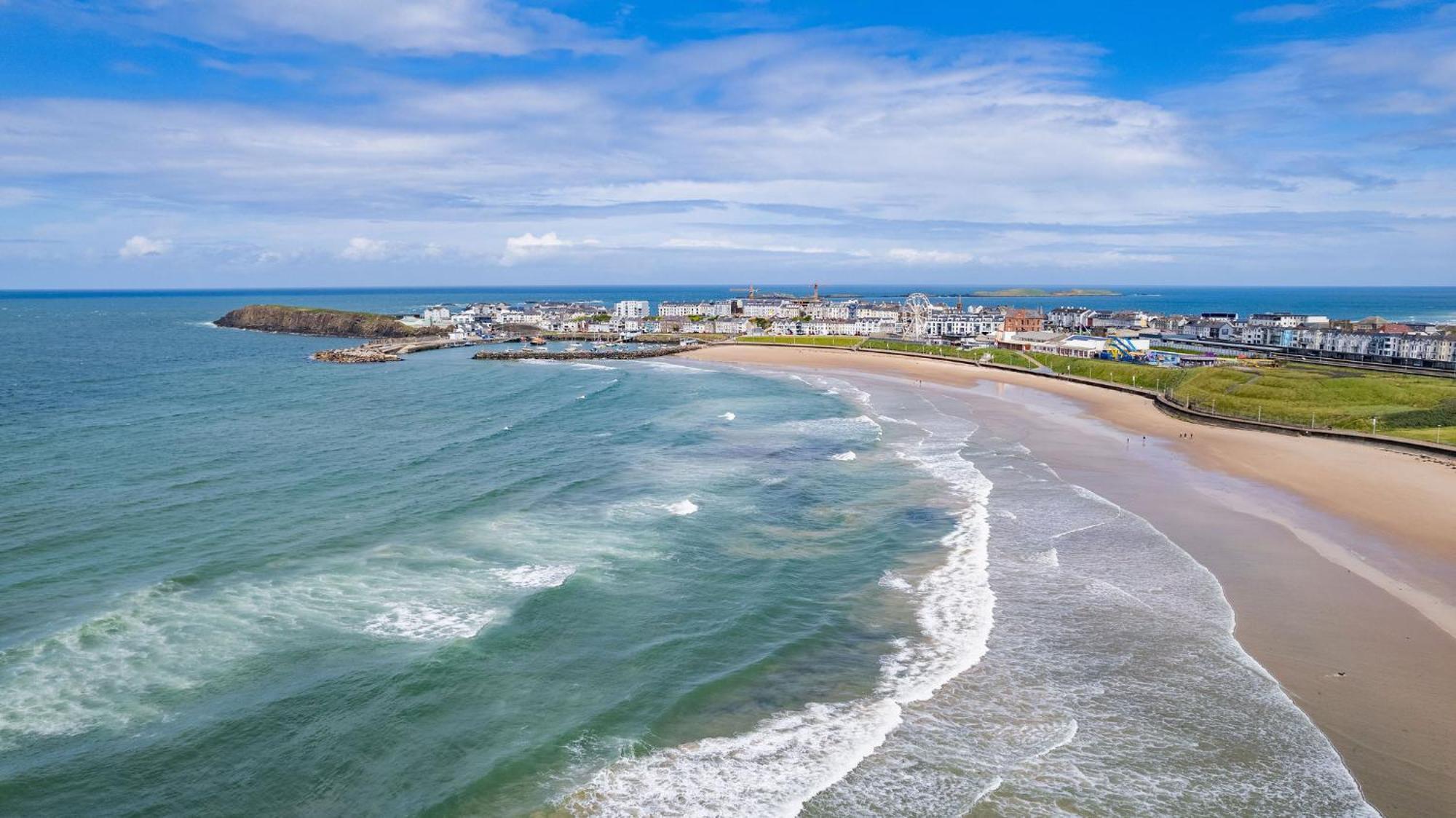 Appartamento 6 Dunluce Park - Portrush By The Sea Esterno foto