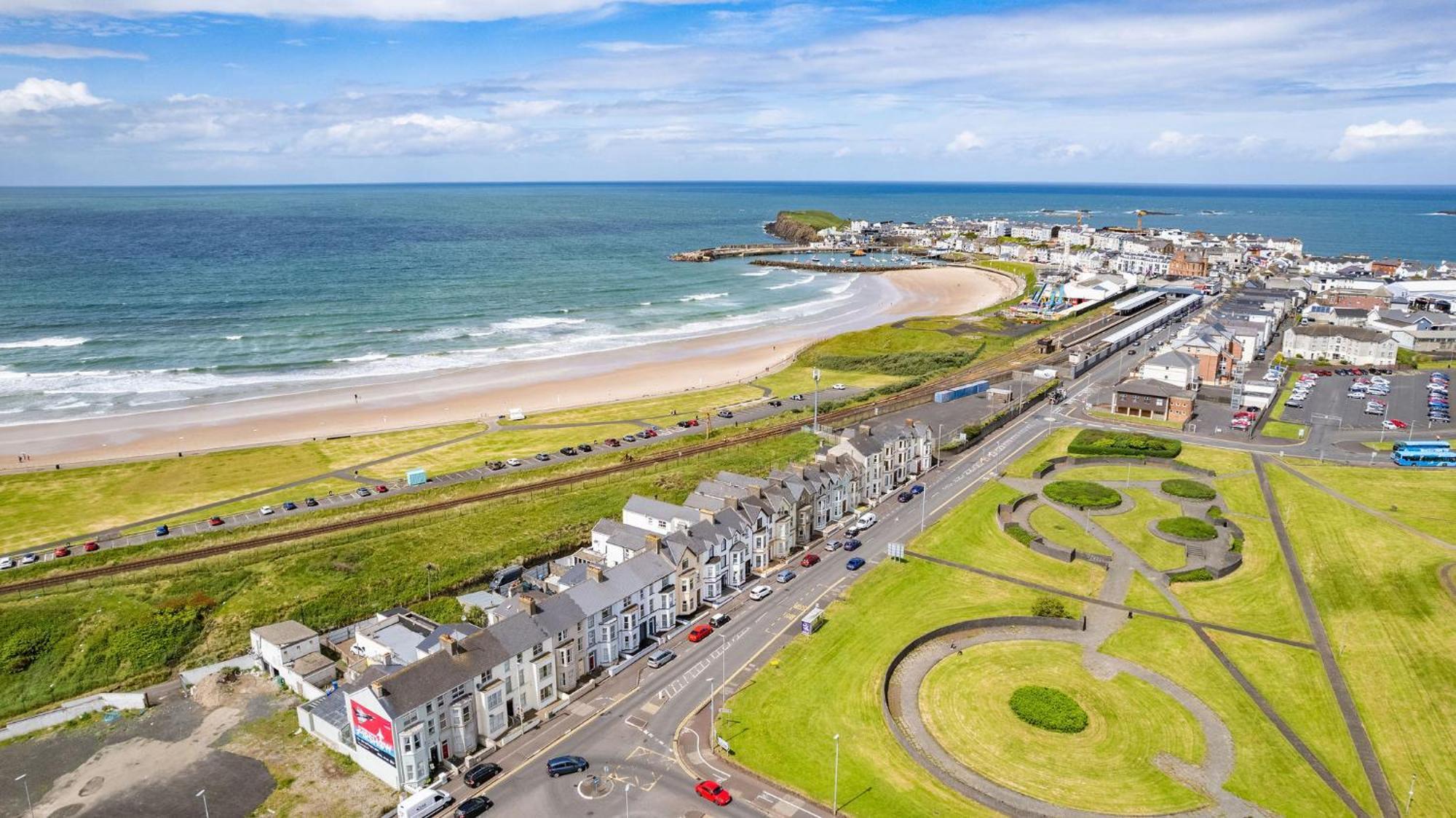 Appartamento 6 Dunluce Park - Portrush By The Sea Esterno foto