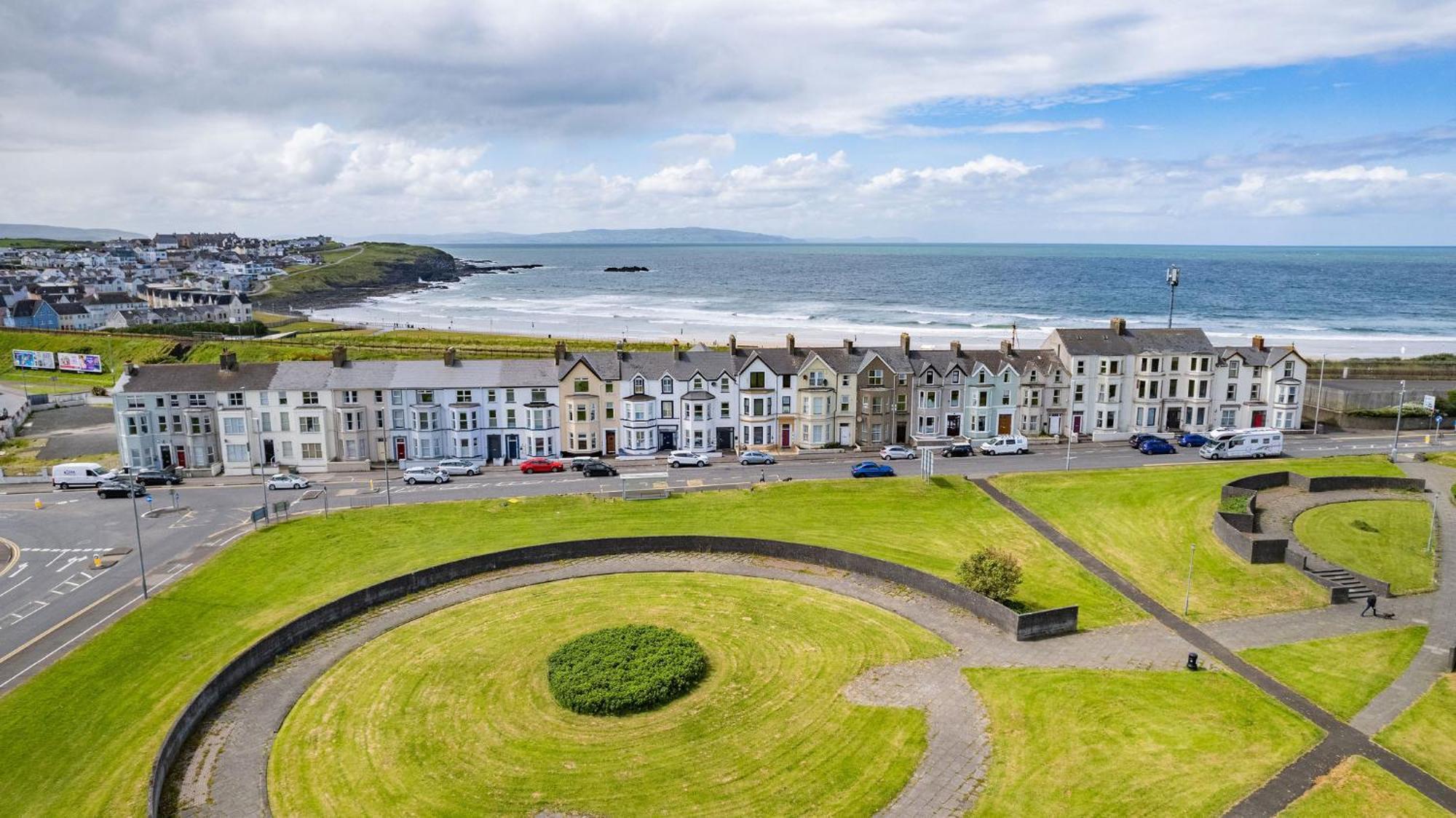 Appartamento 6 Dunluce Park - Portrush By The Sea Esterno foto
