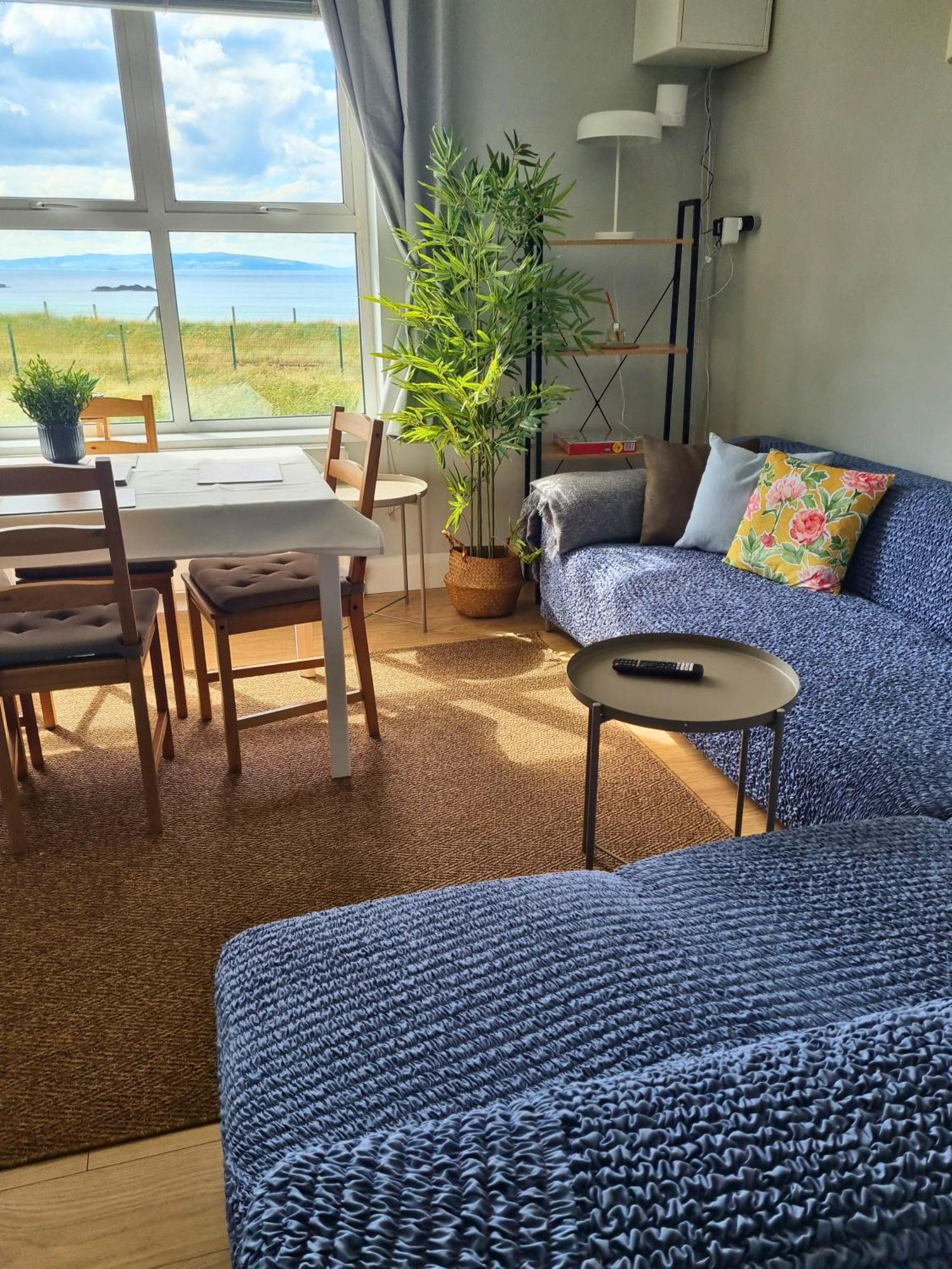 Appartamento 6 Dunluce Park - Portrush By The Sea Esterno foto